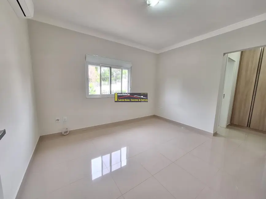 Foto 9 de Casa de Condomínio com 3 quartos à venda, 245m2 em Valinhos - SP