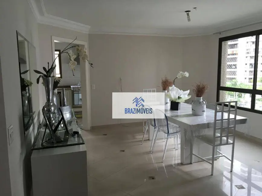 Foto 7 de Apartamento com 4 quartos à venda, 245m2 em Jardim Fonte do Morumbi, São Paulo - SP