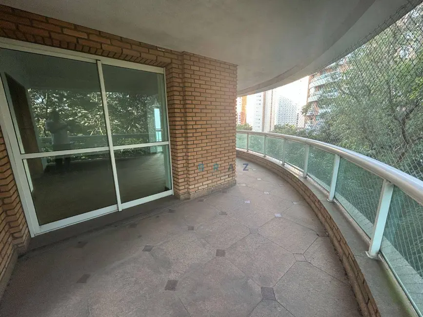 Apartamento com 4 quartos à venda, 370m2 em Jardim Fonte do Morumbi, São Paulo - SP - imagem 4 Foto 4 de Apartamento com 4 quartos à venda, 370m2 em Jardim Fonte do Morumbi, São Paulo - SP
