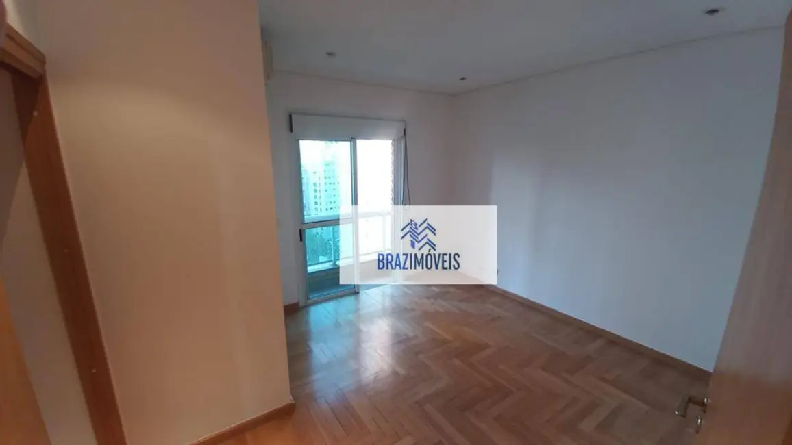 Foto 2 de Apartamento com 4 quartos à venda, 370m2 em Jardim Fonte do Morumbi, São Paulo - SP