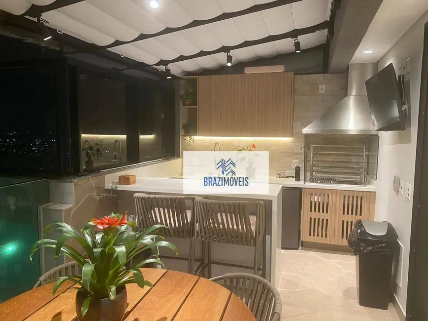 Cobertura com 4 quartos à venda, 179m2 em Vila Yara, Osasco - SP - imagem 4 Foto 4 de Cobertura com 4 quartos à venda, 179m2 em Vila Yara, Osasco - SP