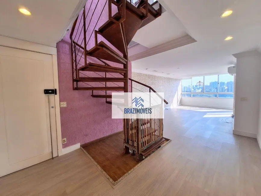 Foto 3 de Cobertura com 3 quartos à venda, 250m2 em São Paulo - SP