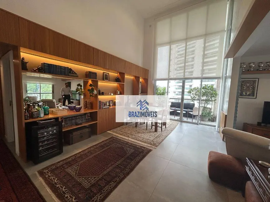 Apartamento com 3 quartos à venda, 142m2 em Parque do Morumbi, São Paulo - SP - imagem 1 Foto 1 de Apartamento com 3 quartos à venda, 142m2 em Parque do Morumbi, São Paulo - SP