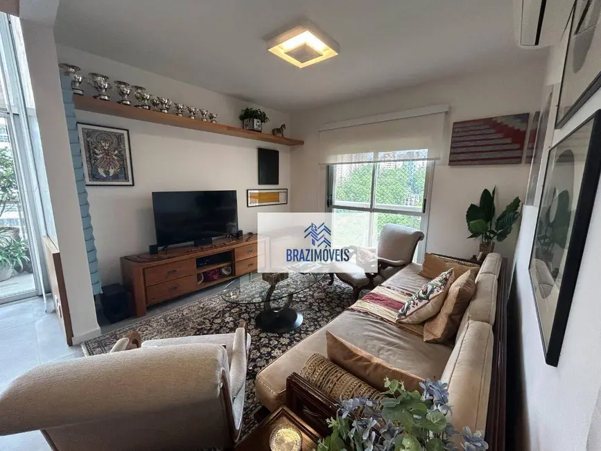 Apartamento com 3 quartos à venda, 142m2 em Parque do Morumbi, São Paulo - SP - imagem 2 Foto 2 de Apartamento com 3 quartos à venda, 142m2 em Parque do Morumbi, São Paulo - SP