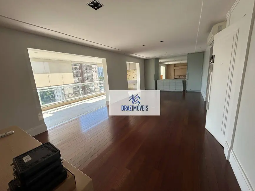 Apartamento com 3 quartos à venda, 171m2 em Vila Andrade, São Paulo - SP - imagem 7 Foto 7 de Apartamento com 3 quartos à venda, 171m2 em Vila Andrade, São Paulo - SP
