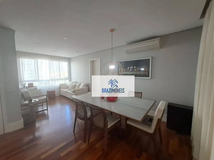 Apartamento com 3 quartos à venda, 138m2 em Vila Andrade, São Paulo - SP - imagem 3 Foto 3 de Apartamento com 3 quartos à venda, 138m2 em Vila Andrade, São Paulo - SP