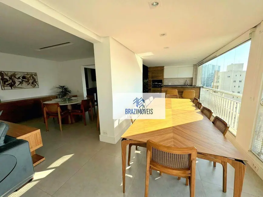 Apartamento com 4 quartos à venda, 200m2 em Vila Andrade, São Paulo - SP - imagem 8 Foto 8 de Apartamento com 4 quartos à venda, 200m2 em Vila Andrade, São Paulo - SP