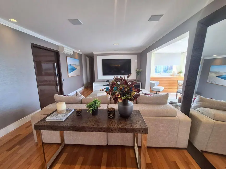 Apartamento com 3 quartos à venda, 171m2 em Vila Andrade, São Paulo - SP - imagem 7 Foto 7 de Apartamento com 3 quartos à venda, 171m2 em Vila Andrade, São Paulo - SP