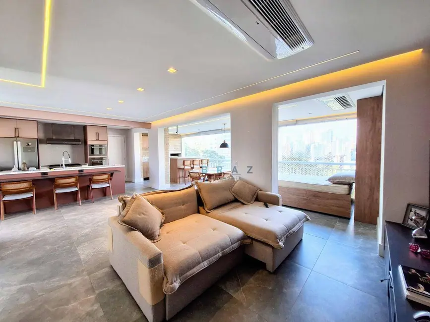 Apartamento com 3 quartos à venda, 138m2 em Vila Andrade, São Paulo - SP - imagem 1 Foto 1 de Apartamento com 3 quartos à venda, 138m2 em Vila Andrade, São Paulo - SP