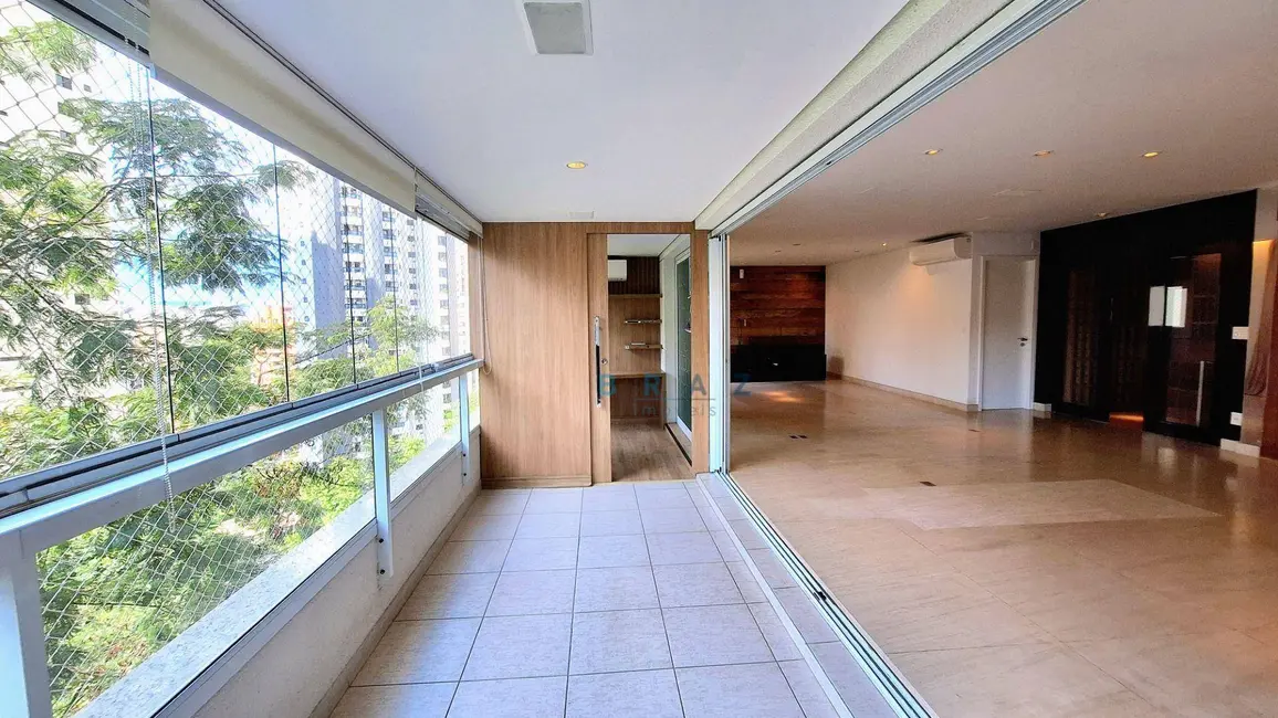 Apartamento com 3 quartos à venda, 211m2 em Vila Andrade, São Paulo - SP - imagem 8 Foto 8 de Apartamento com 3 quartos à venda, 211m2 em Vila Andrade, São Paulo - SP