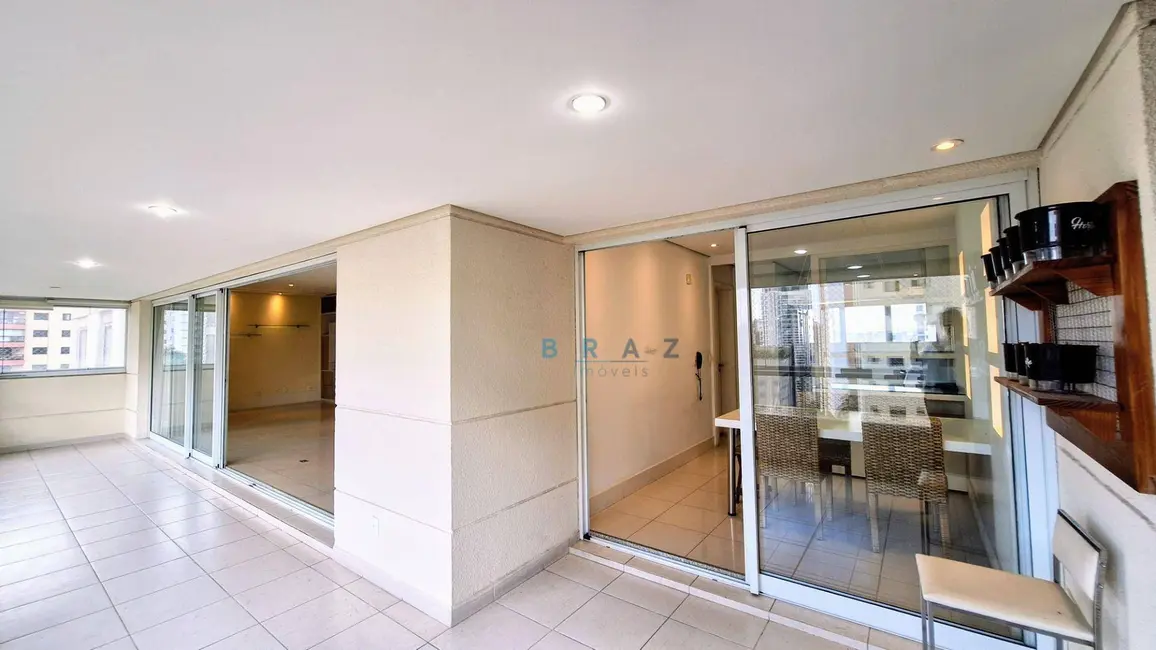 Foto 7 de Apartamento com 4 quartos à venda, 211m2 em Vila Andrade, São Paulo - SP