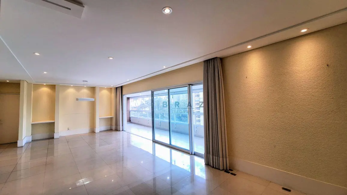 Foto 3 de Apartamento com 4 quartos à venda, 211m2 em Vila Andrade, São Paulo - SP