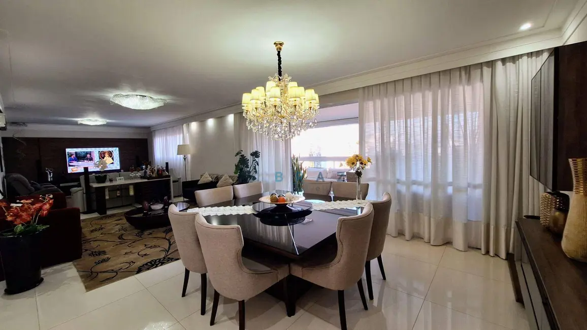 Apartamento com 3 quartos à venda, 281m2 em Vila Andrade, São Paulo - SP - imagem 3 Foto 3 de Apartamento com 3 quartos à venda, 281m2 em Vila Andrade, São Paulo - SP