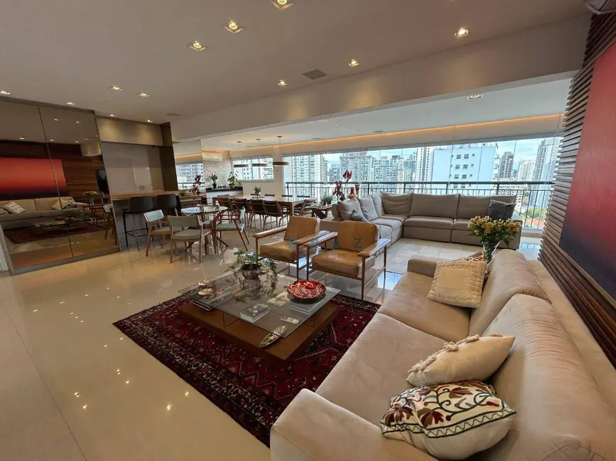 Foto 2 de Apartamento com 4 quartos à venda, 213m2 em Brooklin Novo, São Paulo - SP