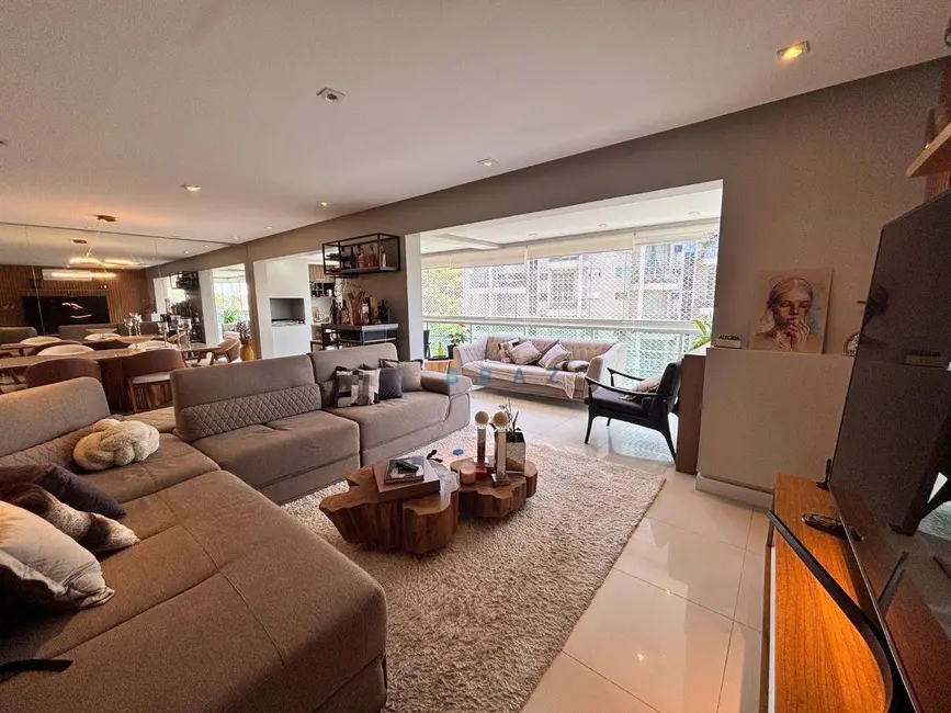 Apartamento com 3 quartos à venda, 142m2 em Parque do Morumbi, São Paulo - SP - imagem 2 Foto 2 de Apartamento com 3 quartos à venda, 142m2 em Parque do Morumbi, São Paulo - SP