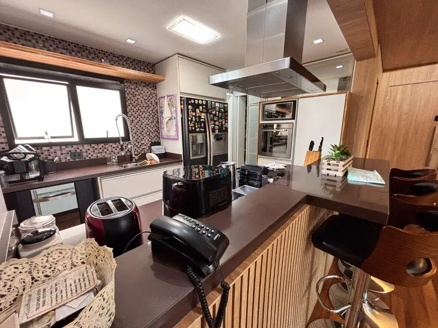 Apartamento com 3 quartos à venda, 152m2 em Jardim Morumbi, São Paulo - SP - imagem 7 Foto 7 de Apartamento com 3 quartos à venda, 152m2 em Jardim Morumbi, São Paulo - SP