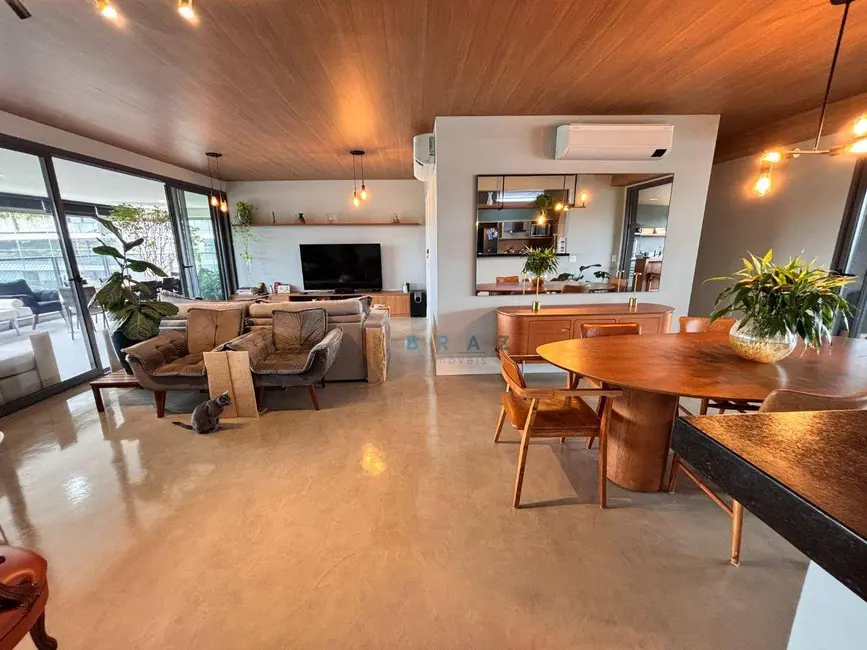 Foto 2 de Apartamento com 4 quartos à venda, 265m2 em Jardim Fonte do Morumbi, São Paulo - SP