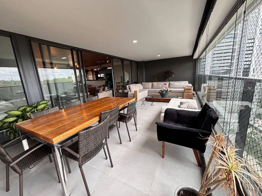 Foto 8 de Apartamento com 4 quartos à venda, 265m2 em Jardim Fonte do Morumbi, São Paulo - SP