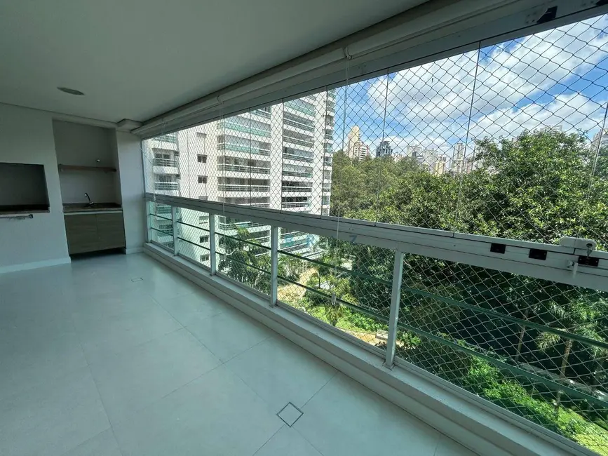 Foto 2 de Apartamento com 2 quartos para alugar, 113m2 em Parque do Morumbi, São Paulo - SP