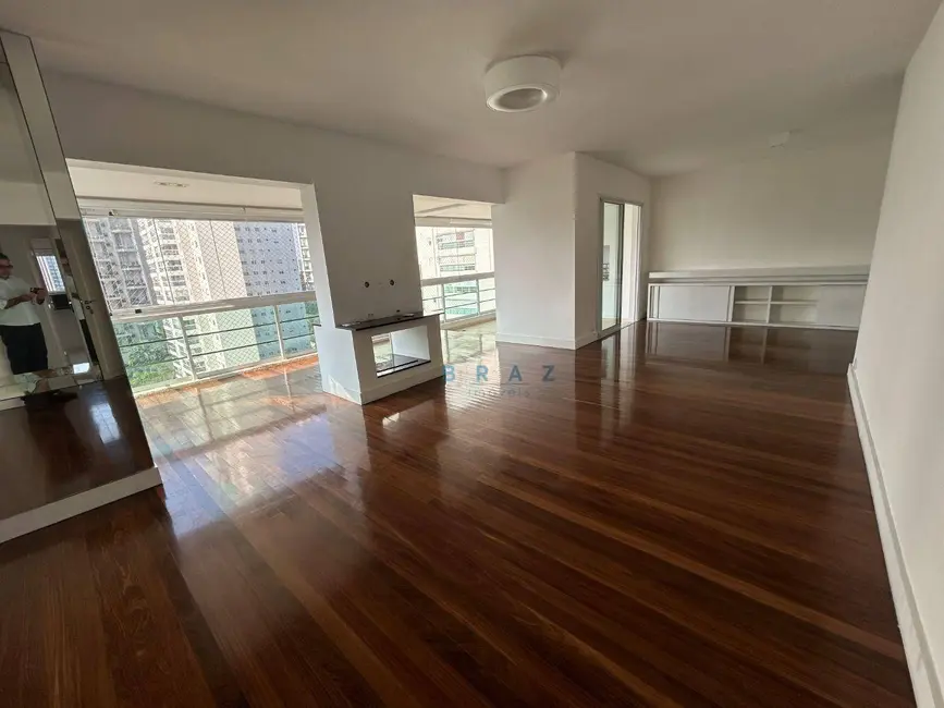 Foto 1 de Apartamento com 4 quartos à venda e para alugar, 177m2 em Parque do Morumbi, São Paulo - SP