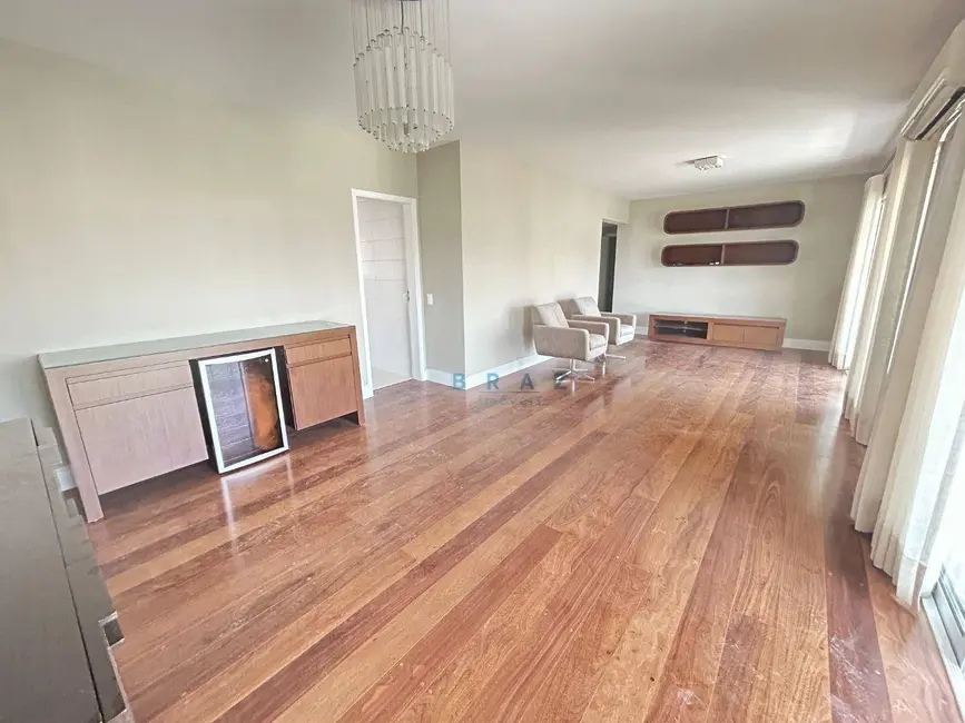 Foto 1 de Apartamento com 3 quartos para alugar, 142m2 em Parque do Morumbi, São Paulo - SP