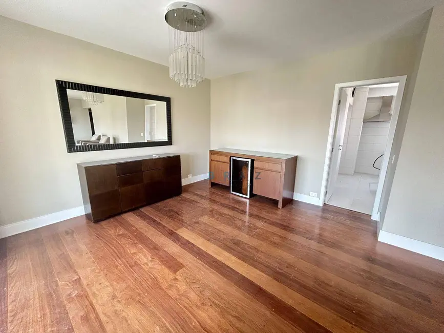 Foto 4 de Apartamento com 3 quartos para alugar, 142m2 em Parque do Morumbi, São Paulo - SP