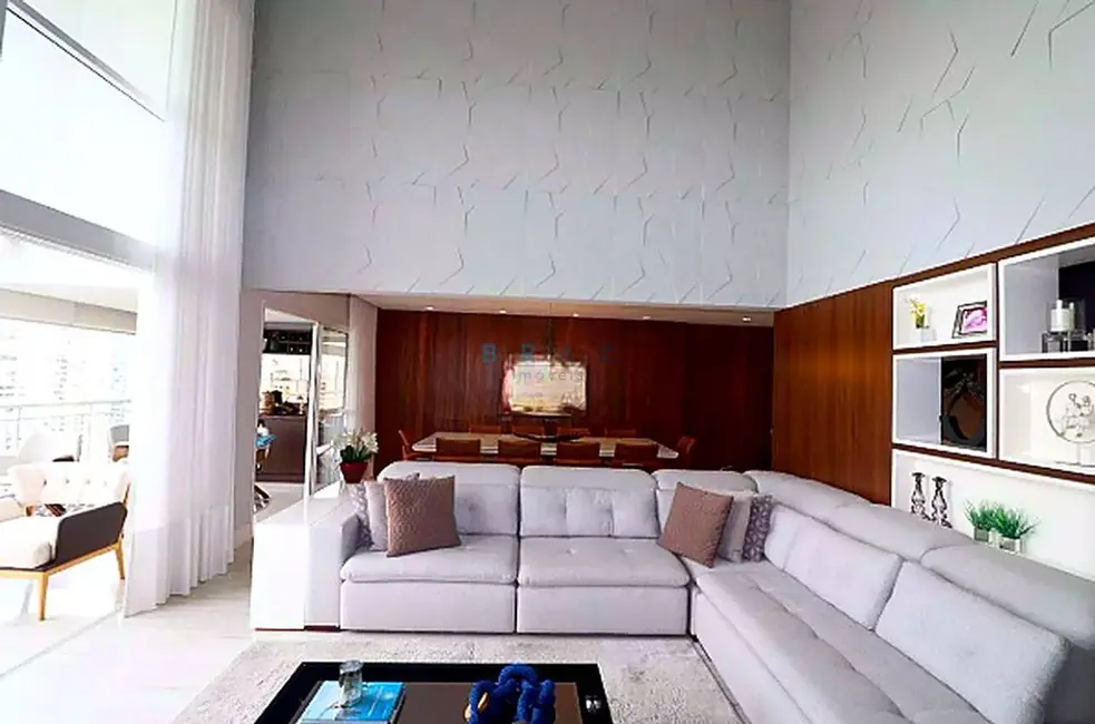Apartamento com 4 quartos à venda, 238m2 em Vila Suzana, São Paulo - SP - imagem 5 Foto 5 de Apartamento com 4 quartos à venda, 238m2 em Vila Suzana, São Paulo - SP