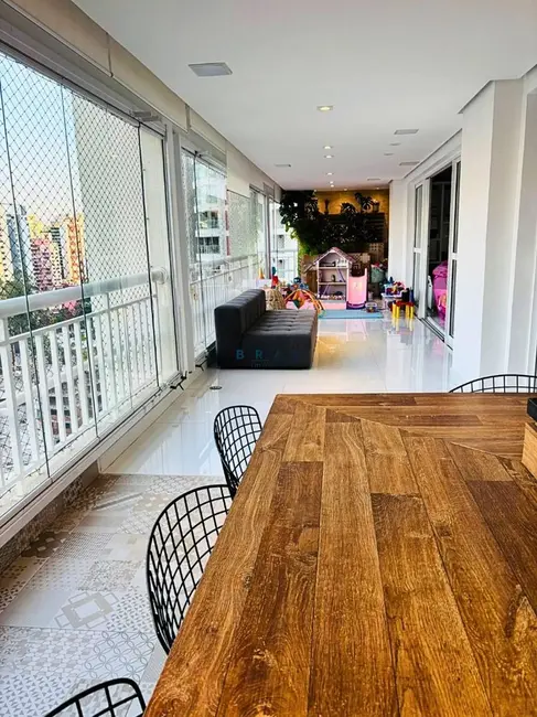 Foto 8 de Apartamento com 3 quartos à venda, 200m2 em Vila Andrade, São Paulo - SP