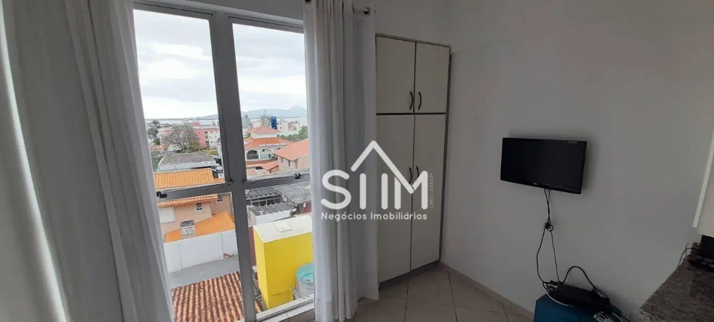 Foto 7 de Apartamento com 1 quarto à venda, 50m2 em Capoeiras, Florianopolis - SC