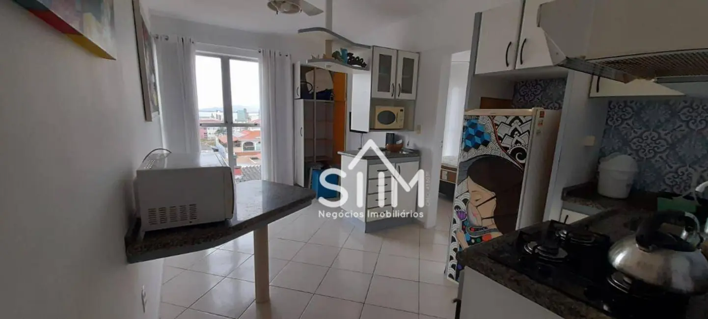 Foto 2 de Apartamento com 1 quarto à venda, 50m2 em Capoeiras, Florianopolis - SC