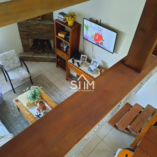 Casa com 3 quartos à venda, 420m2 em Sambaqui, Florianopolis - SC - imagem 3 Foto 3 de Casa com 3 quartos à venda, 420m2 em Sambaqui, Florianopolis - SC