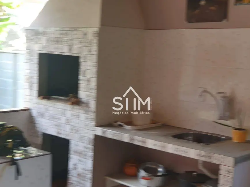 Casa com 3 quartos à venda, 420m2 em Sambaqui, Florianopolis - SC - imagem 6 Foto 6 de Casa com 3 quartos à venda, 420m2 em Sambaqui, Florianopolis - SC