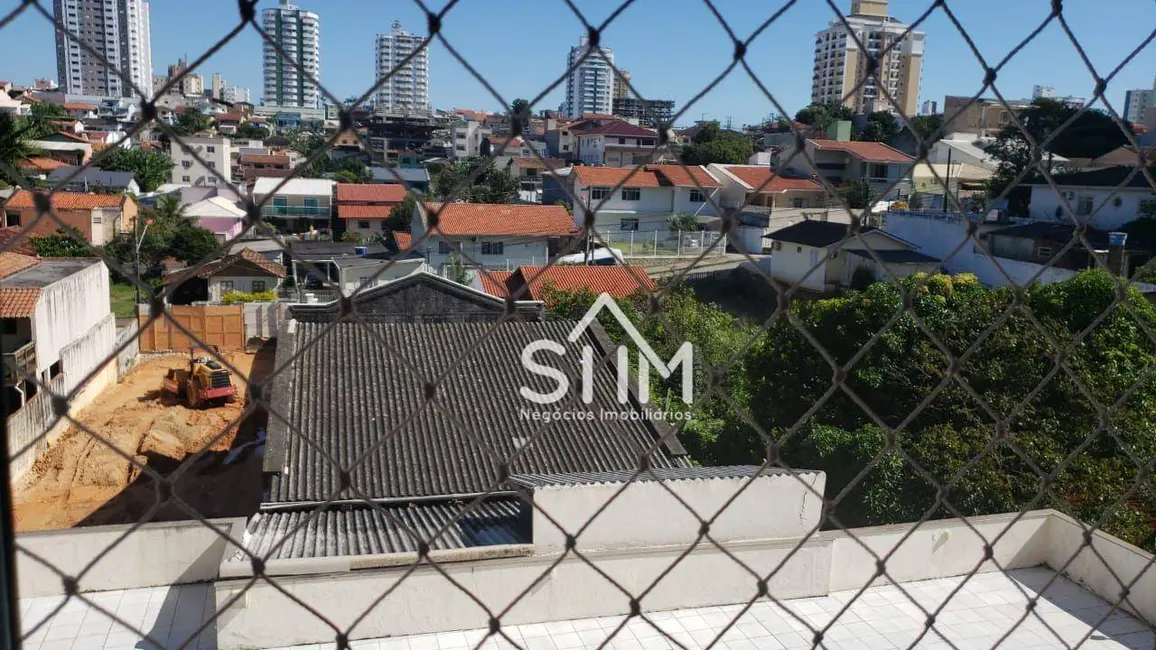Foto 8 de Apartamento com 2 quartos à venda, 70m2 em Barreiros, Sao Jose - SC