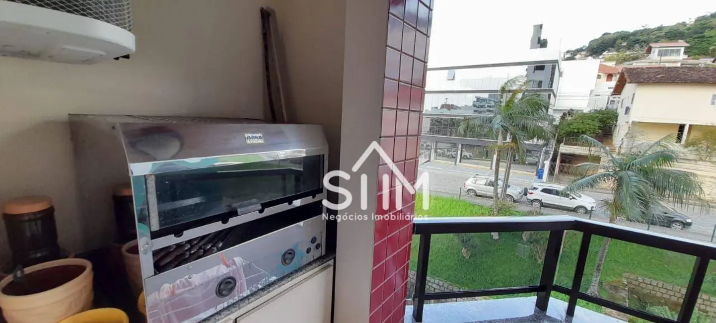 Apartamento com 2 quartos à venda, 96m2 em Centro, Florianopolis - SC - imagem 3 Foto 3 de Apartamento com 2 quartos à venda, 96m2 em Centro, Florianopolis - SC