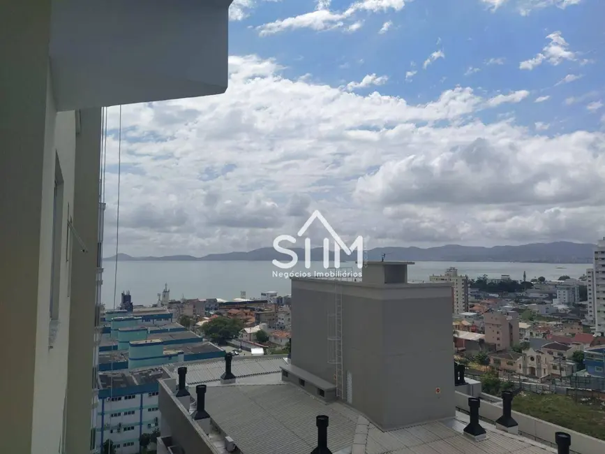 Foto 9 de Apartamento com 2 quartos à venda, 84m2 em Barreiros, Sao Jose - SC