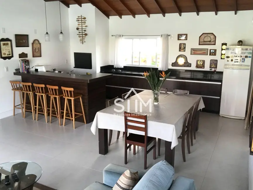 Foto 1 de Casa de Condomínio com 5 quartos à venda, 1080m2 em Sambaqui, Florianopolis - SC