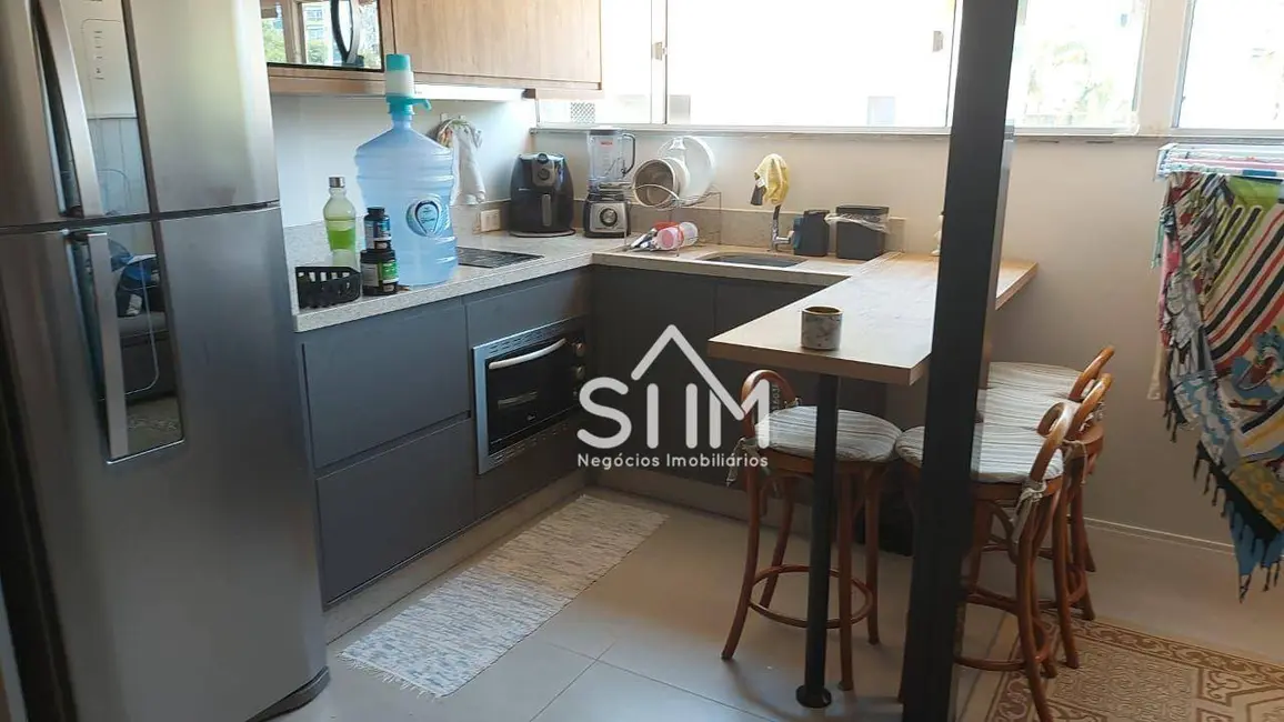 Foto 2 de Kitnet com 17 quartos à venda, 510m2 em Trindade, Florianopolis - SC