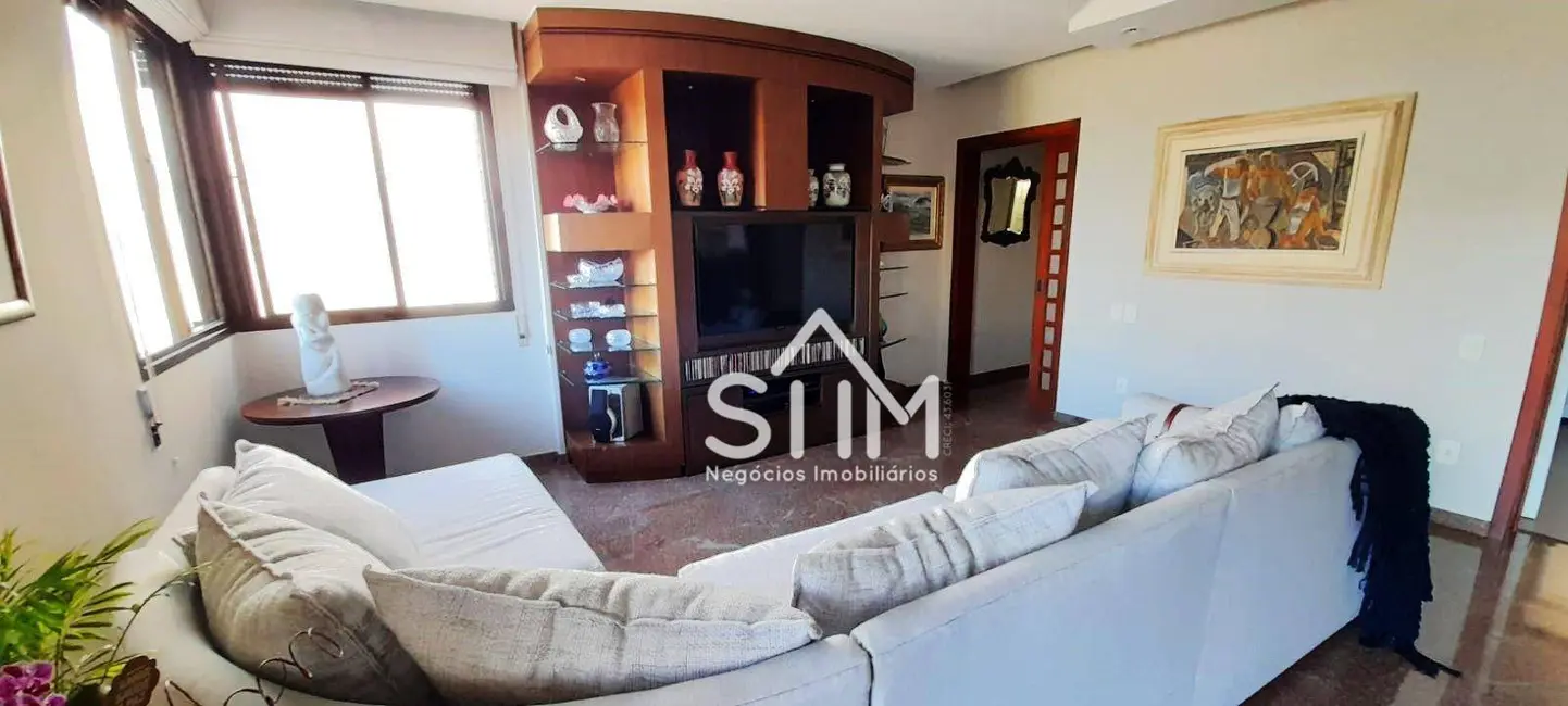 Apartamento com 3 quartos à venda, 226m2 em Centro, Florianopolis - SC - imagem 7 Foto 7 de Apartamento com 3 quartos à venda, 226m2 em Centro, Florianopolis - SC