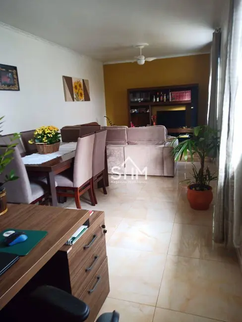 Foto 4 de Casa com 3 quartos à venda, 320m2 em Ipiranga, Sao Jose - SC