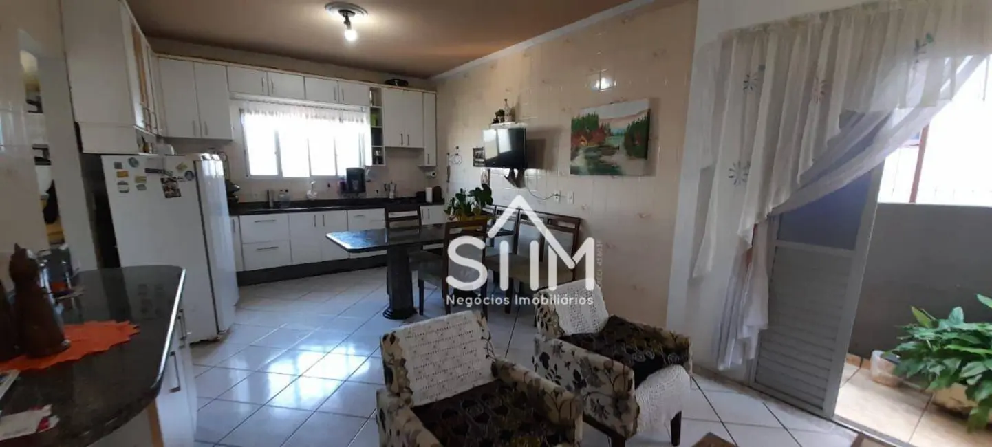 Foto 2 de Casa com 3 quartos à venda, 287m2 em Praia Comprida, Sao Jose - SC