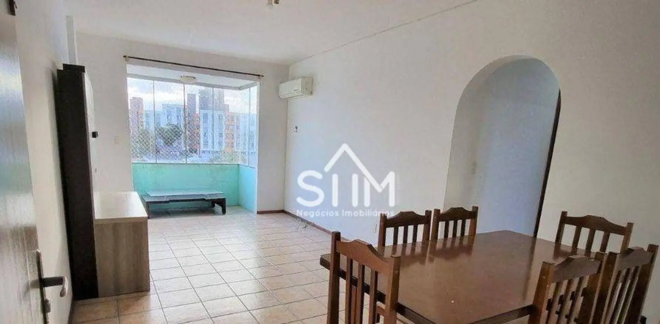 Foto 2 de Apartamento com 3 quartos à venda, 77m2 em Capoeiras, Florianopolis - SC