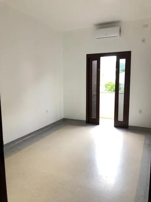 Foto 6 de Casa com 4 quartos à venda, 300m2 em Praia de Fora, Palhoca - SC