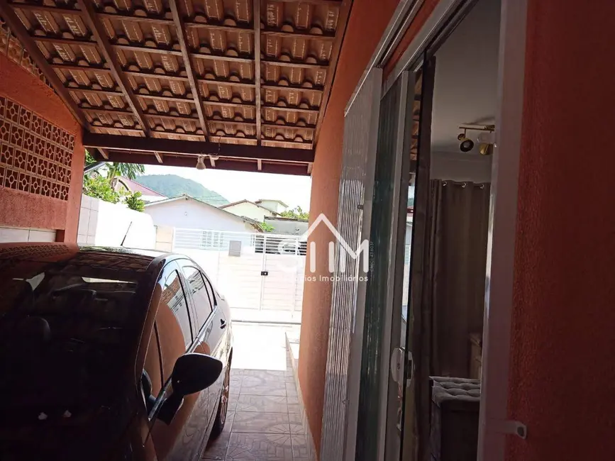 Foto 3 de Casa com 2 quartos à venda, 150m2 em São João do Rio Vermelho, Florianopolis - SC