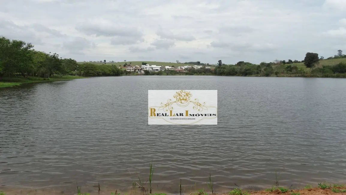 Foto 2 de Terreno / Lote à venda, 946m2 em Aracoiaba Da Serra - SP