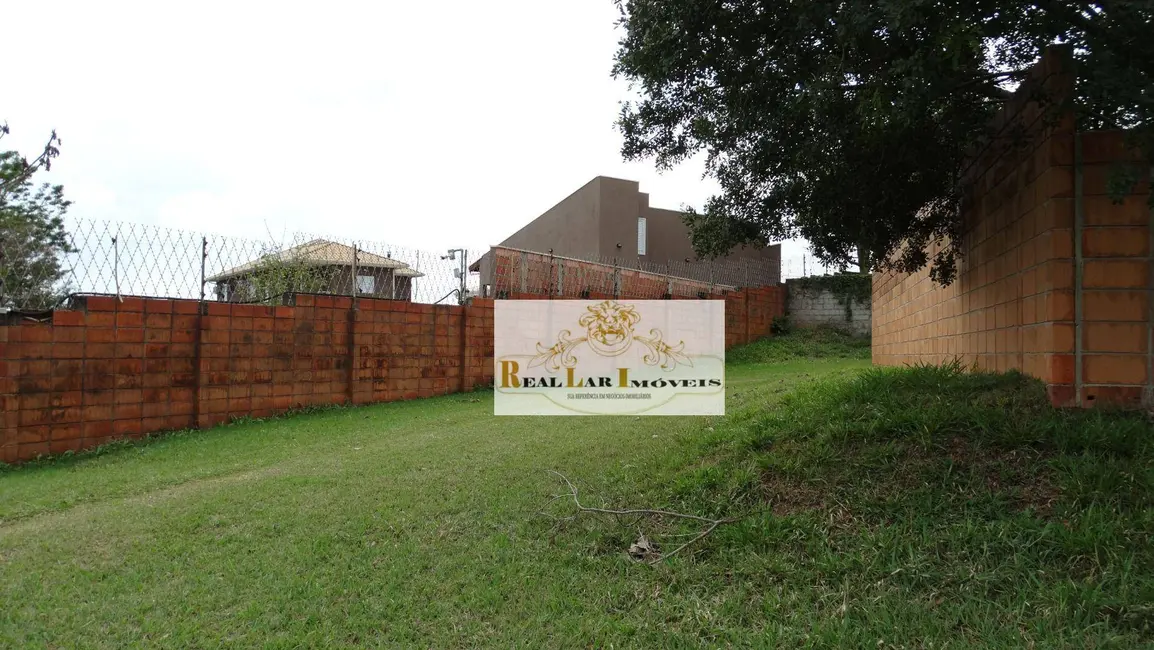 Foto 5 de Terreno / Lote à venda, 946m2 em Aracoiaba Da Serra - SP