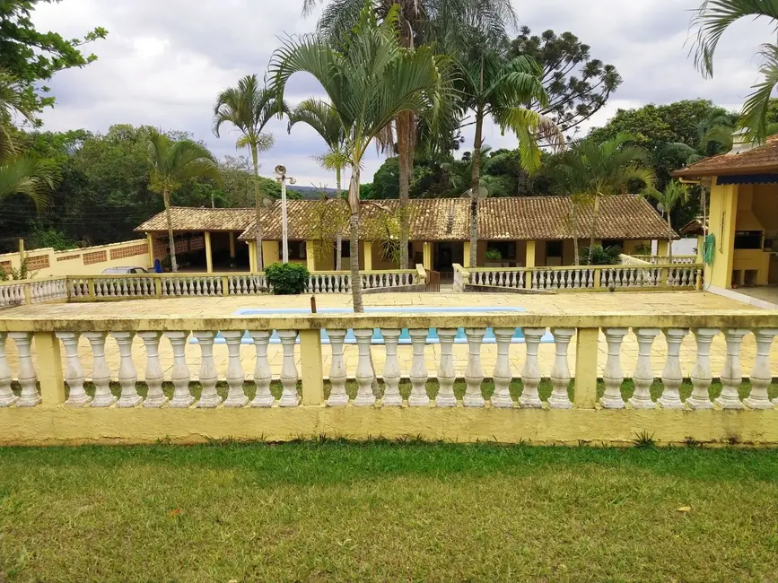 Foto 1 de Sítio / Rancho com 5 quartos à venda, 14500m2 em Aracoiaba Da Serra - SP