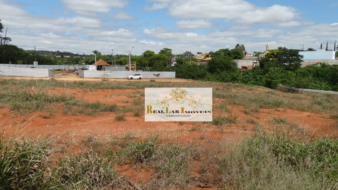 Foto 1 de Terreno / Lote à venda, 250m2 em Aracoiaba Da Serra - SP