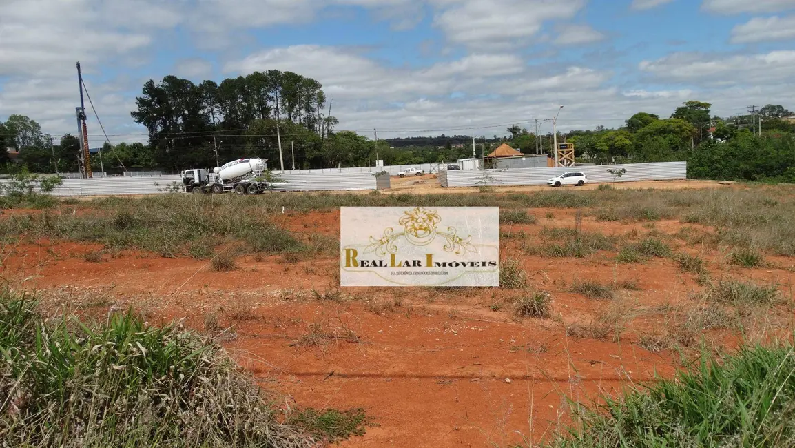 Foto 9 de Terreno / Lote à venda, 250m2 em Aracoiaba Da Serra - SP