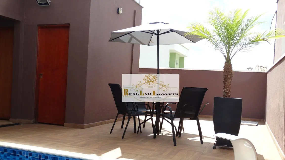 Casa de Condomínio com 3 quartos à venda, 250m2 em Aracoiaba Da Serra - SP - imagem 8 Foto 8 de Casa de Condomínio com 3 quartos à venda, 250m2 em Aracoiaba Da Serra - SP