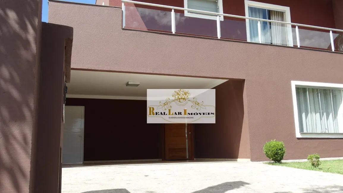 Casa de Condomínio com 3 quartos à venda, 250m2 em Aracoiaba Da Serra - SP - imagem 2 Foto 2 de Casa de Condomínio com 3 quartos à venda, 250m2 em Aracoiaba Da Serra - SP